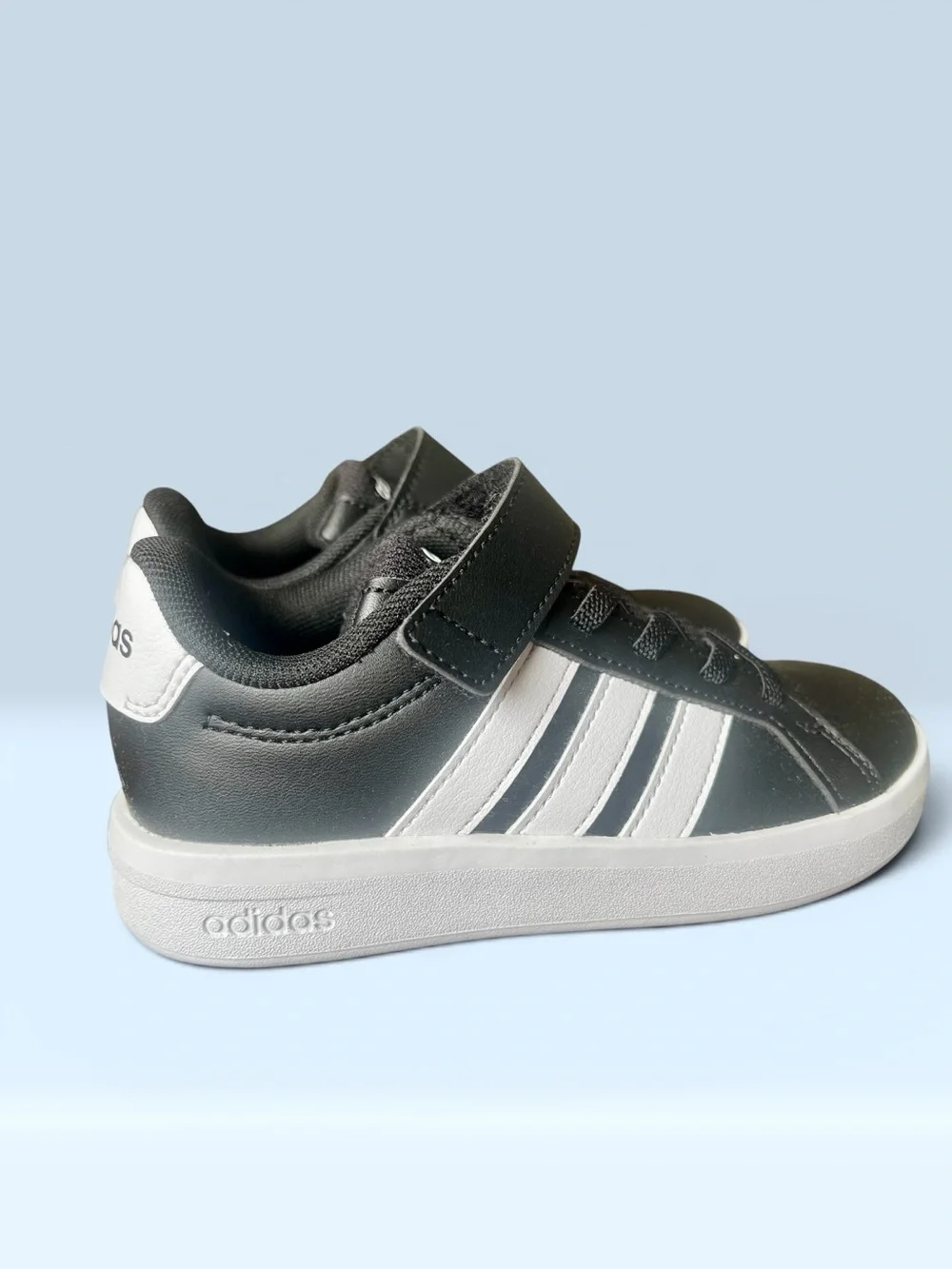 adidas low top